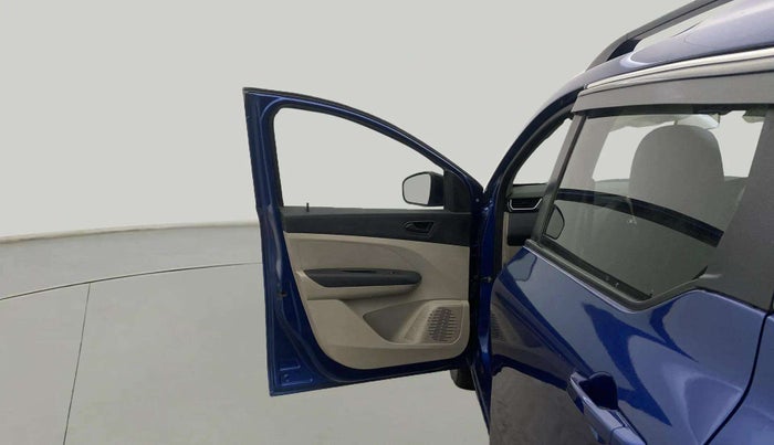2022 Renault TRIBER RXT AMT, Petrol, Automatic, 19,210 km, LHS Front Door