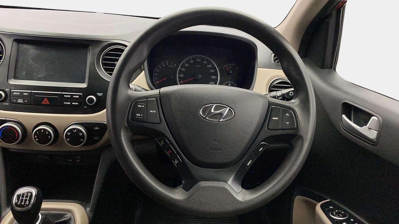 2019 Hyundai Grand i10 SPORTZ 1.2 KAPPA VTVT, Petrol, Manual, 67,430 km, Steering Wheel Close Up