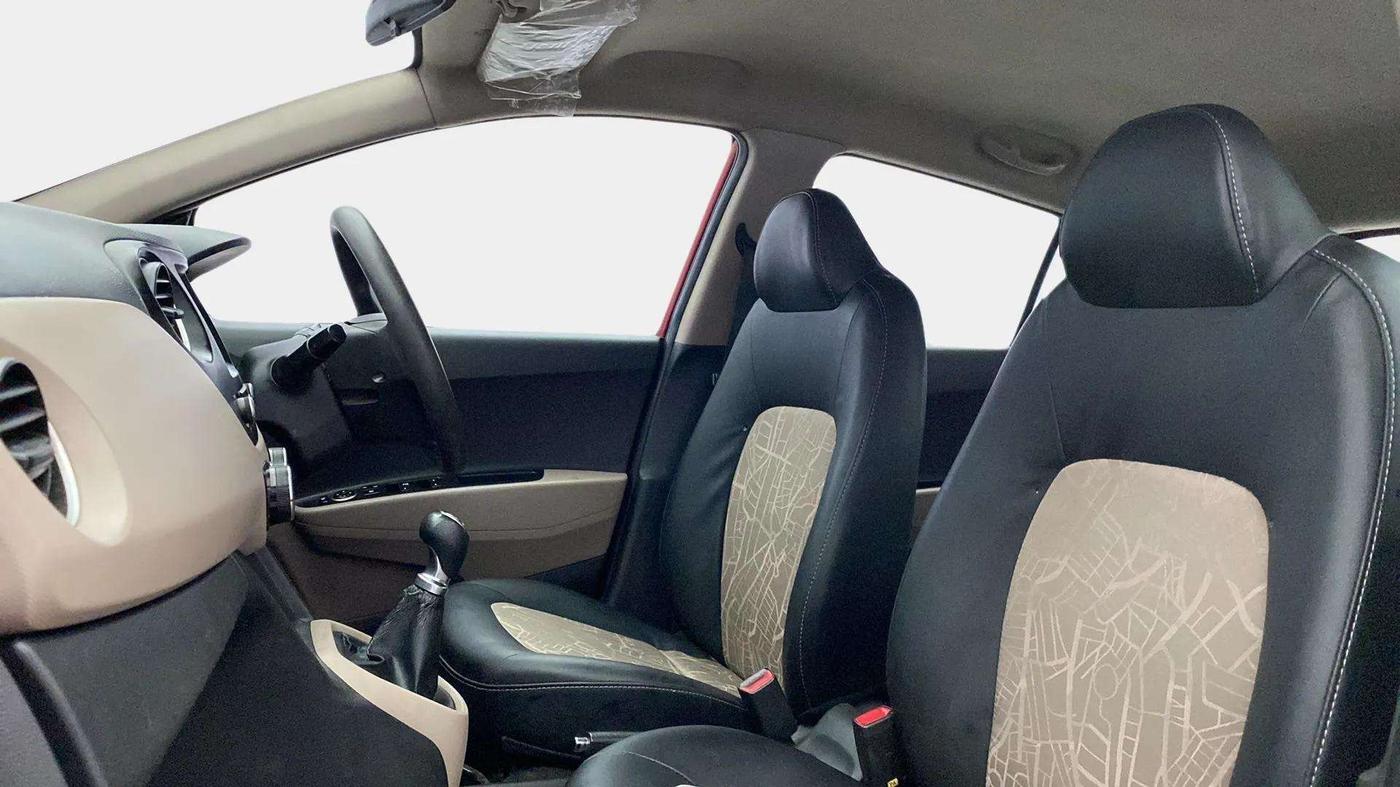 2019 Hyundai Grand i10 SPORTZ 1.2 KAPPA VTVT, Petrol, Manual, 67,430 km, Right Side Front Door Cabin