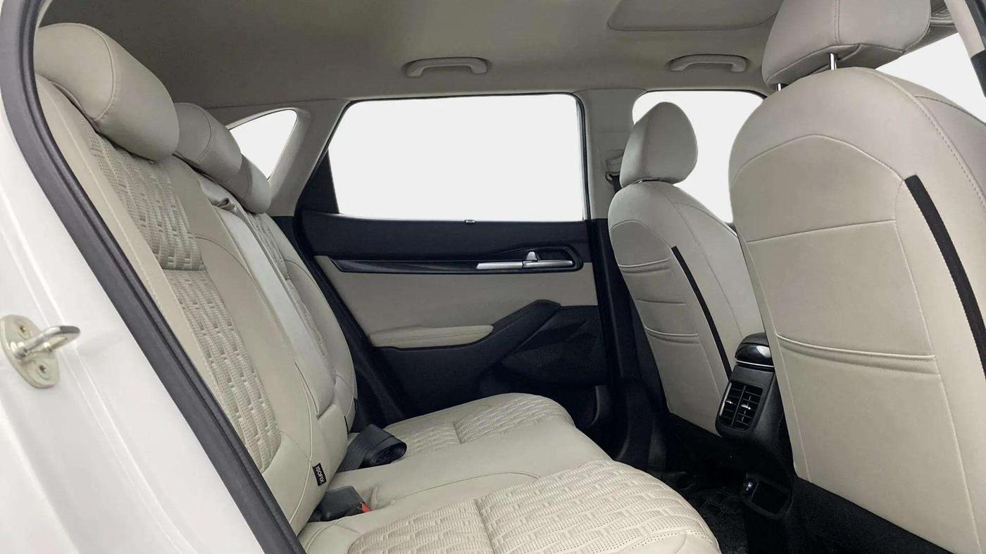 2021 KIA SELTOS HTX IVT 1.5 PETROL, Petrol, Automatic, 38,096 km, Right Side Rear Door Cabin