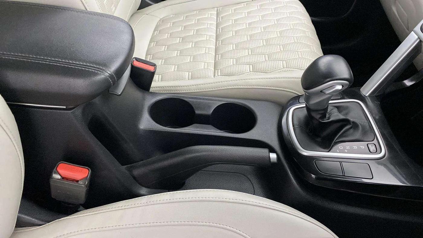 2021 KIA SELTOS HTX IVT 1.5 PETROL, Petrol, Automatic, 38,096 km, Gear Lever