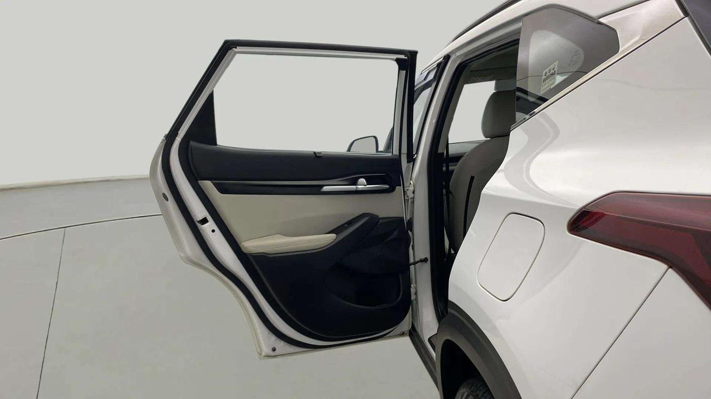 2021 KIA SELTOS HTX IVT 1.5 PETROL, Petrol, Automatic, 38,096 km, LHS Rear Door