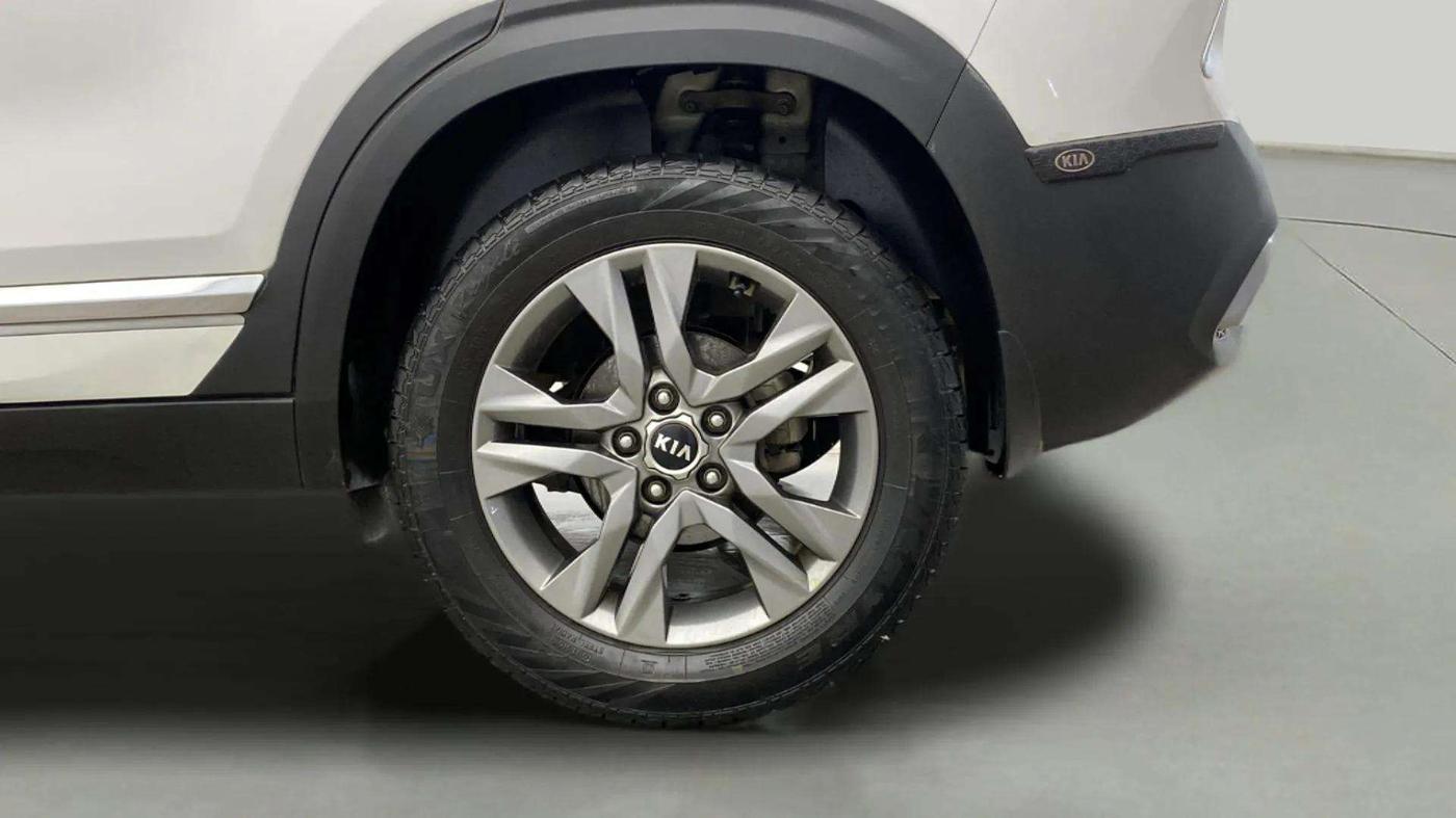 2021 KIA SELTOS HTX IVT 1.5 PETROL, Petrol, Automatic, 38,096 km, Left Rear Wheel