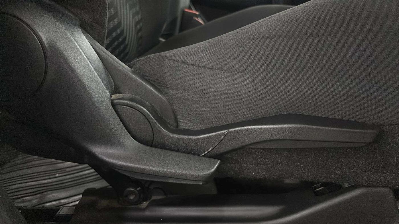 2019 Maruti Swift ZDI PLUS, Diesel, Manual, 51,259 km, Driver Side Adjustment Panel