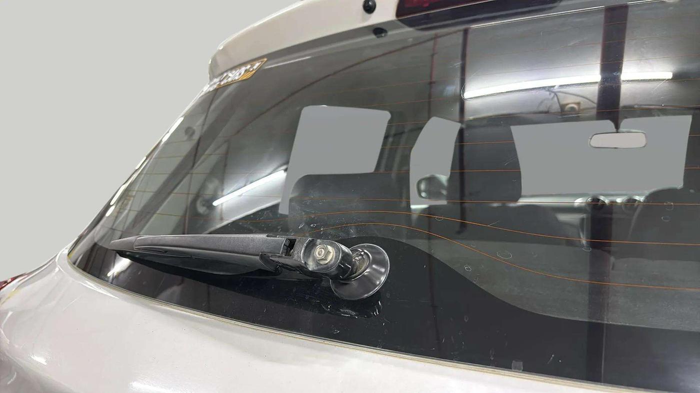2019 Maruti Swift ZDI PLUS, Diesel, Manual, 51,259 km, Rear Wiper