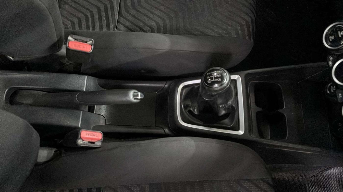 2019 Maruti Swift ZDI PLUS, Diesel, Manual, 51,259 km, Gear Lever