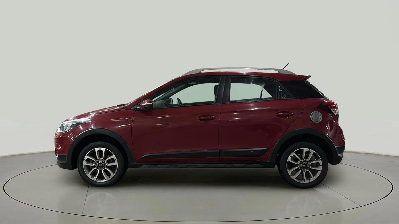 2016 Hyundai i20 Active 1.2 S, Petrol, Manual, 30,316 km, Left Side