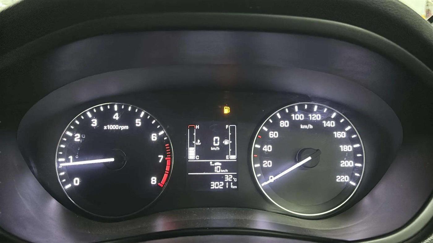 2016 Hyundai i20 Active 1.2 S, Petrol, Manual, 30,316 km, Odometer Image
