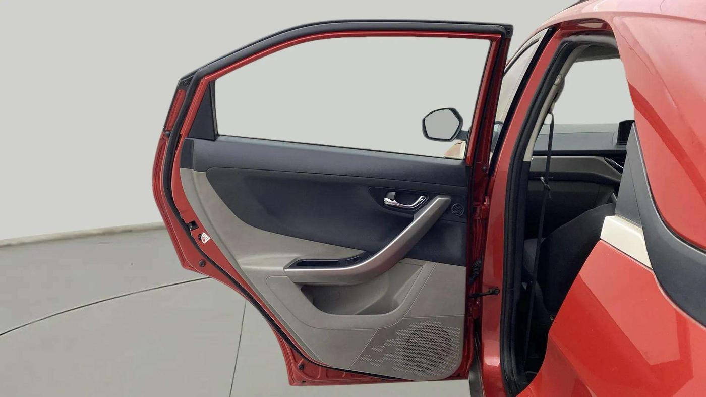 2018 Tata NEXON XZA PLUS PETROL, Petrol, Automatic, 56,362 km, LHS Rear Door