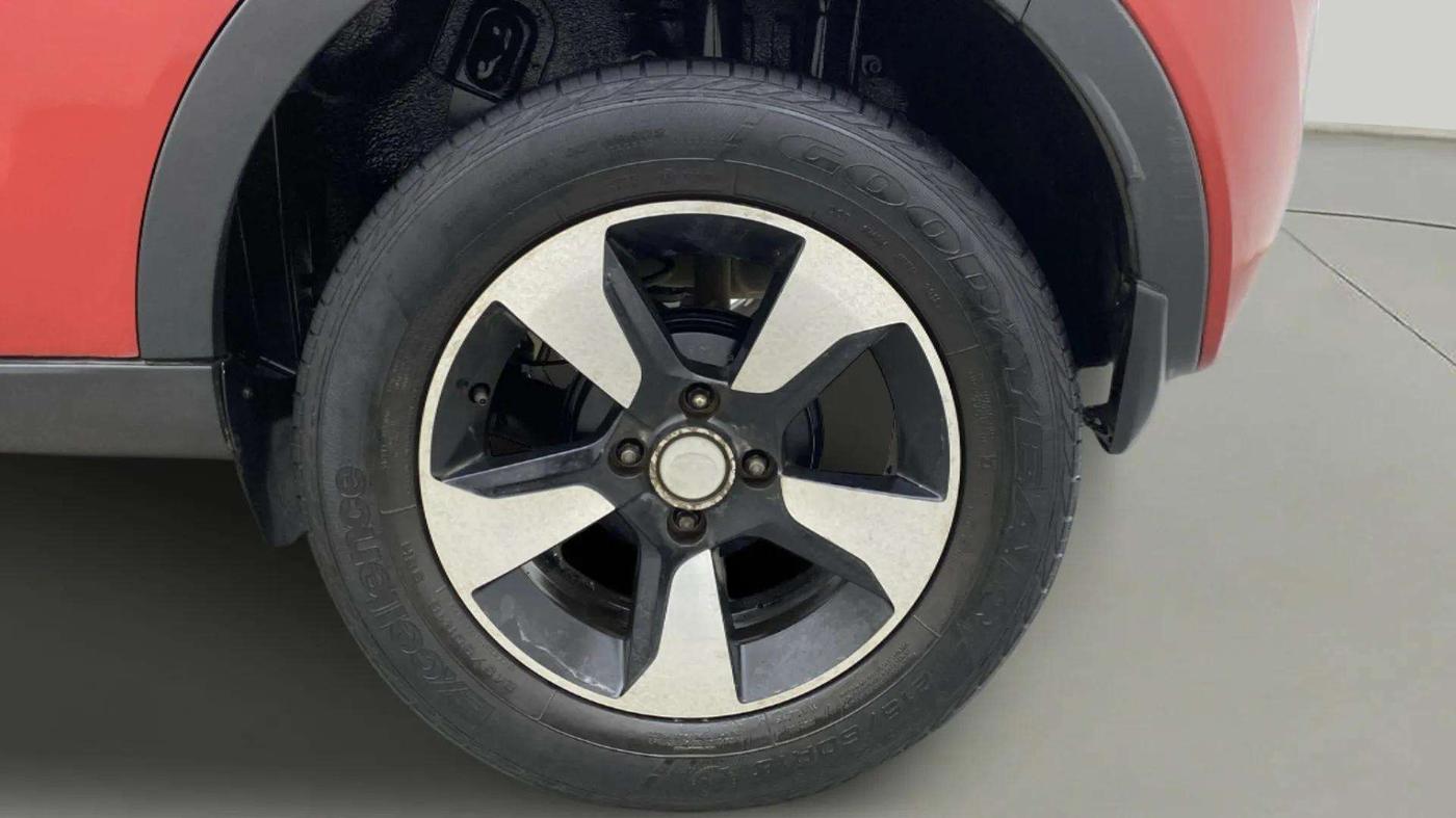 2018 Tata NEXON XZA PLUS PETROL, Petrol, Automatic, 56,362 km, Left Rear Wheel