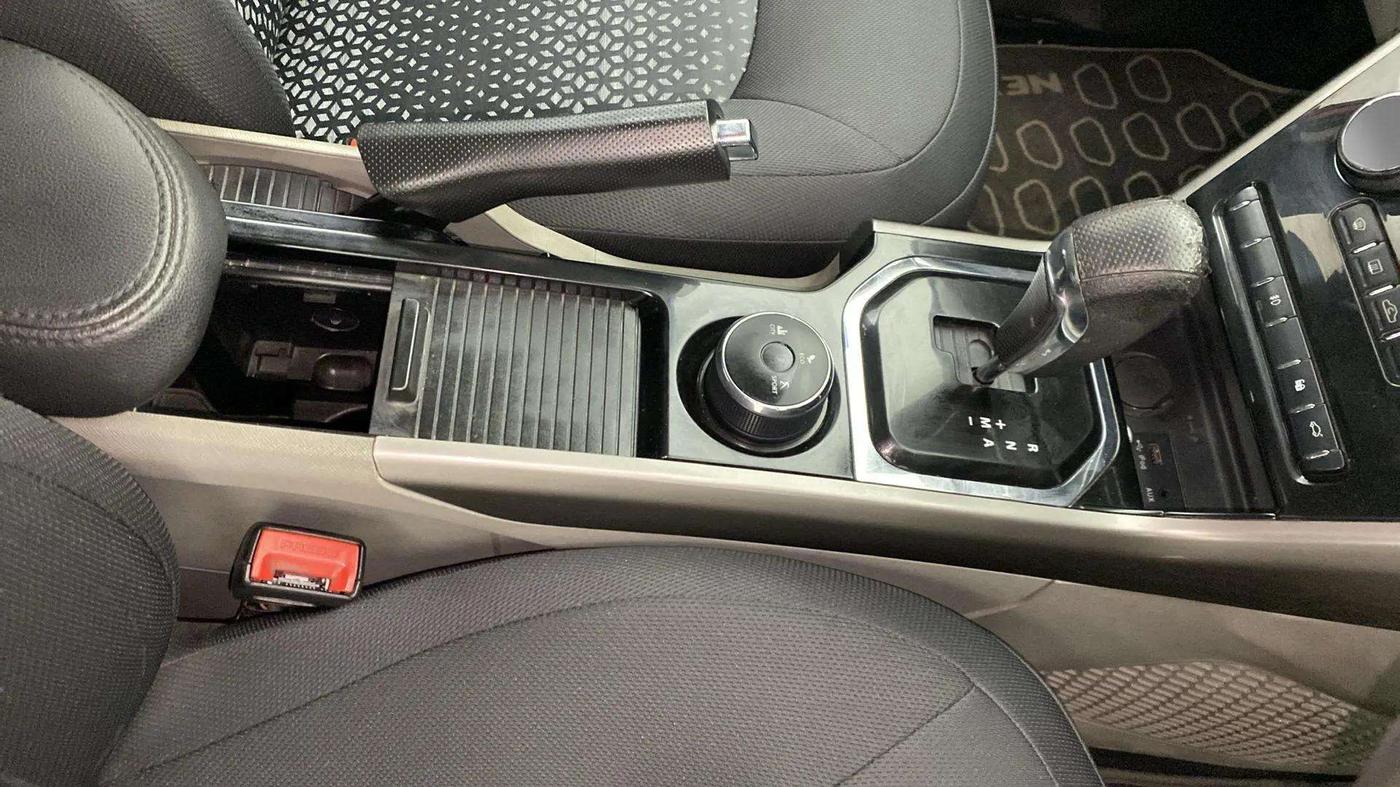 2018 Tata NEXON XZA PLUS PETROL, Petrol, Automatic, 56,362 km, Gear Lever