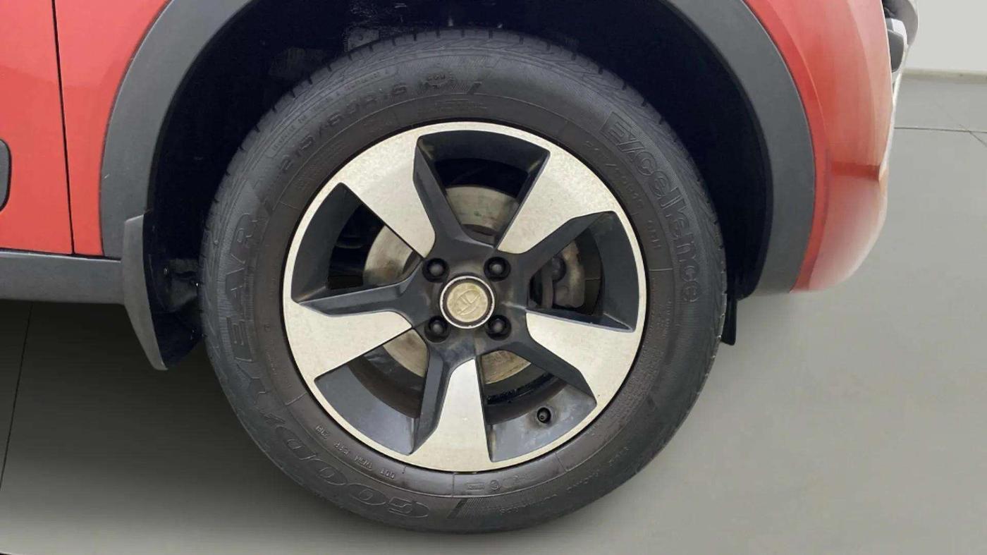 2018 Tata NEXON XZA PLUS PETROL, Petrol, Automatic, 56,362 km, Right Front Wheel