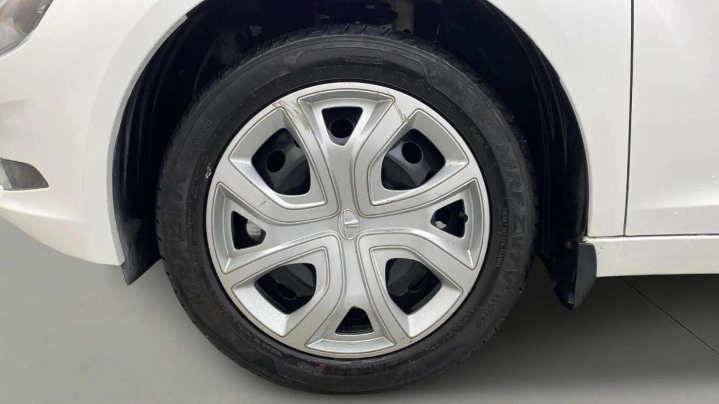 2022 Tata ALTROZ XT PETROL, Petrol, Manual, 23,334 km, Left Front Wheel