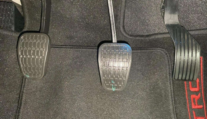 2022 Tata ALTROZ XT PETROL, Petrol, Manual, 23,334 km, Pedals