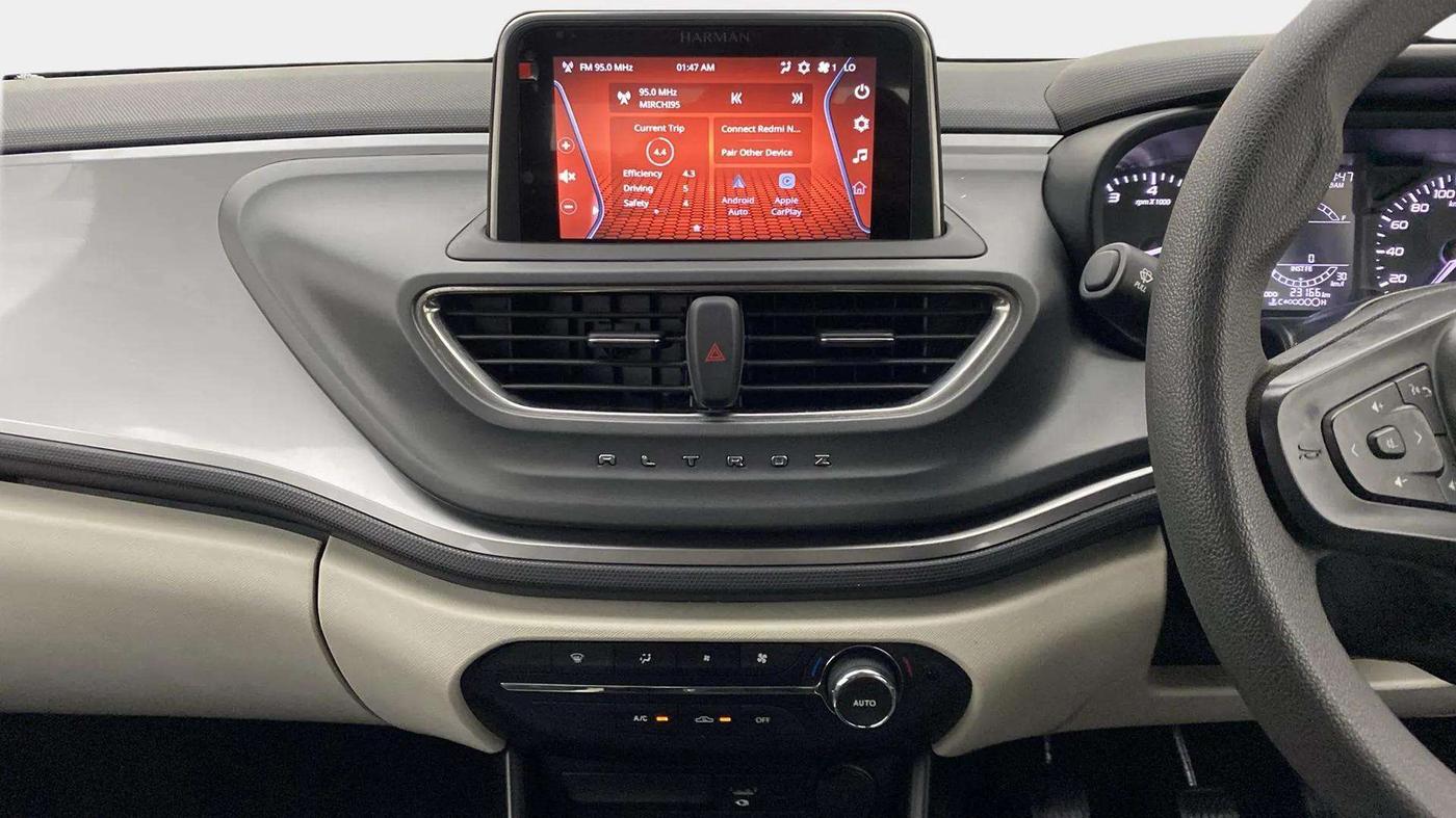 2022 Tata ALTROZ XT PETROL, Petrol, Manual, 23,334 km, Air Conditioner