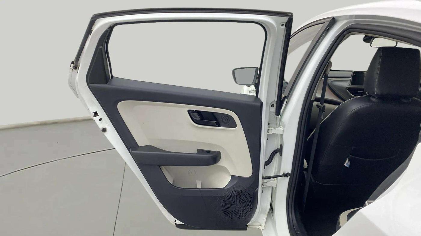 2022 Tata ALTROZ XT PETROL, Petrol, Manual, 23,334 km, LHS Rear Door