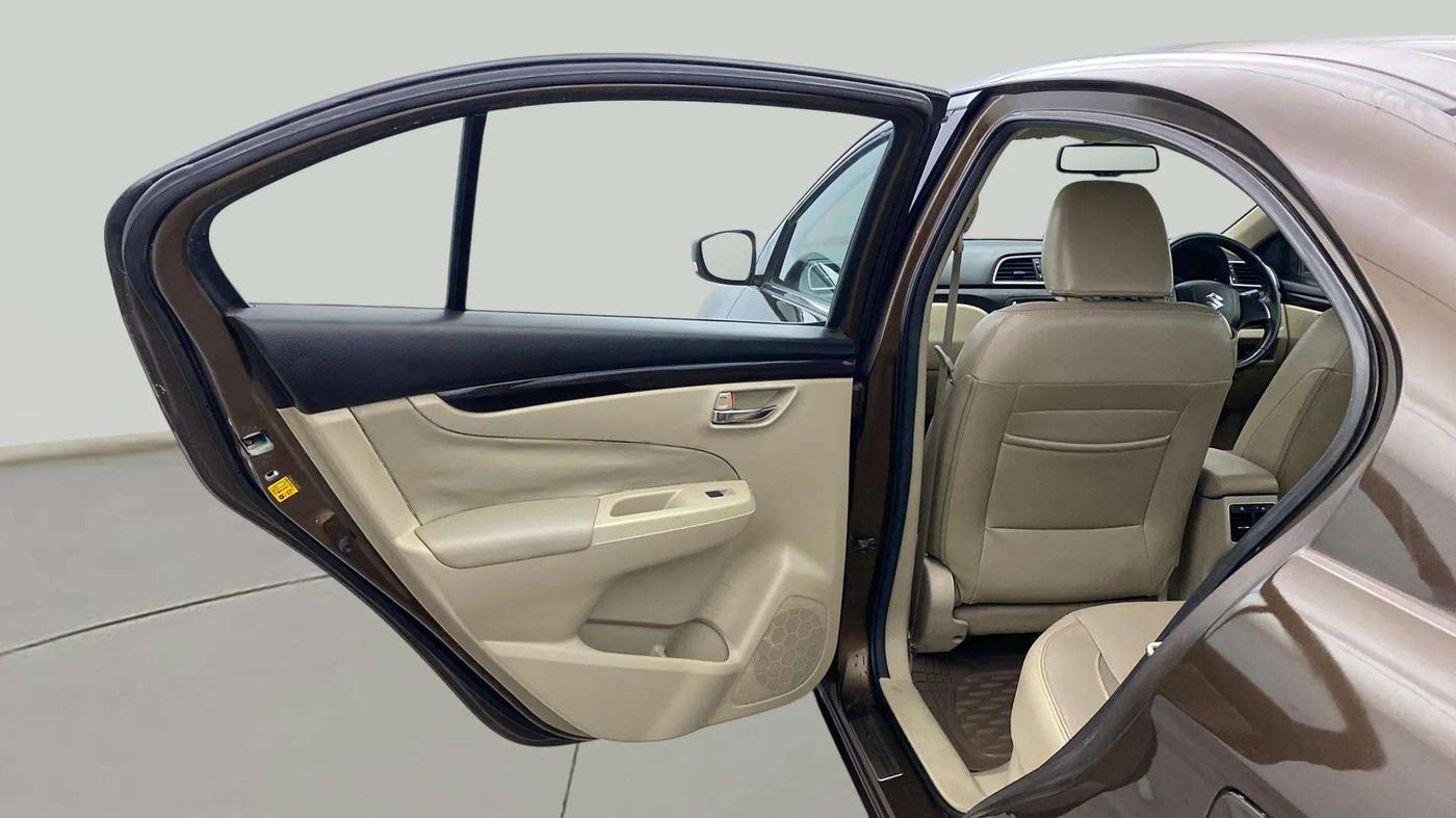 2015 Maruti Ciaz ZXI+, Petrol, Manual, 72,198 km, LHS Rear Door
