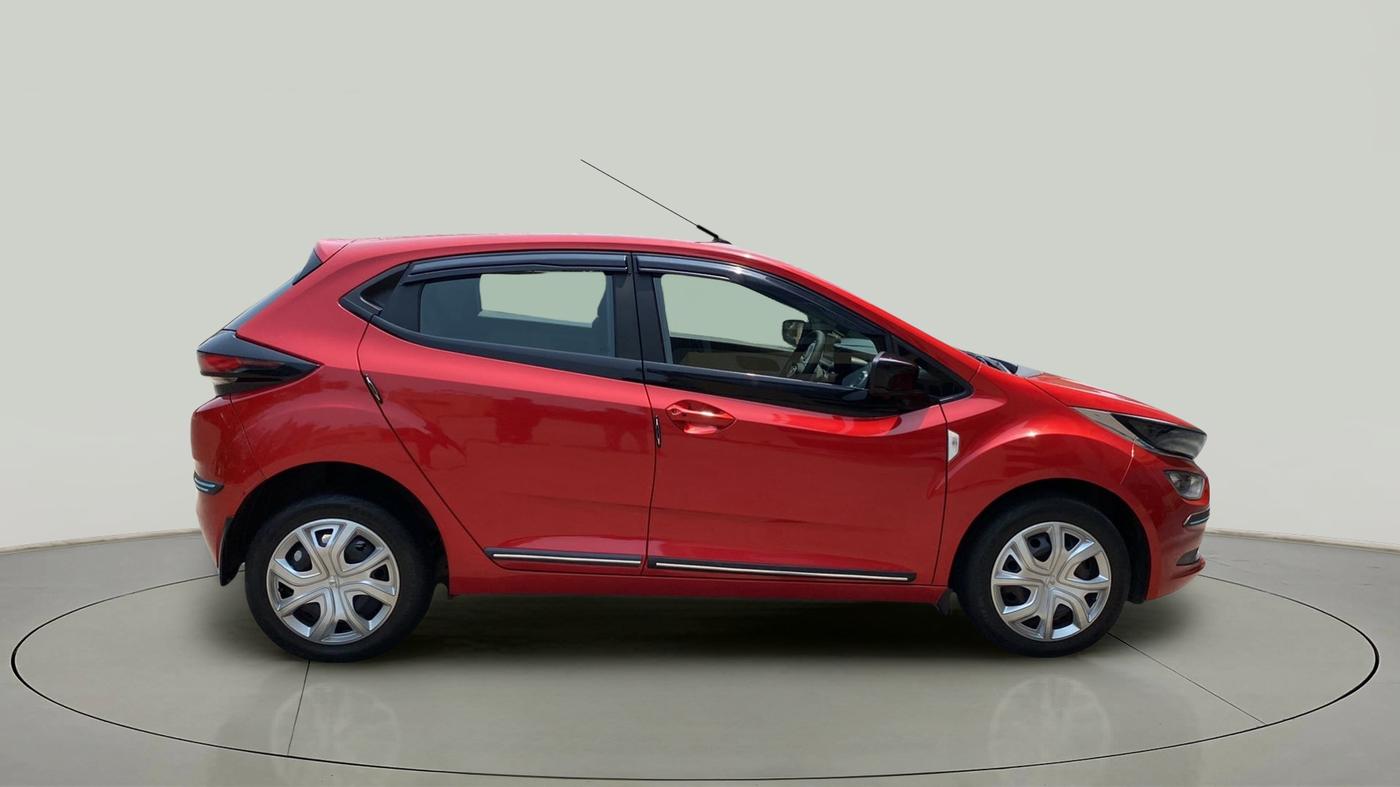 2021 Tata ALTROZ XT DIESEL, Diesel, Manual, 22,656 km, Right Side View
