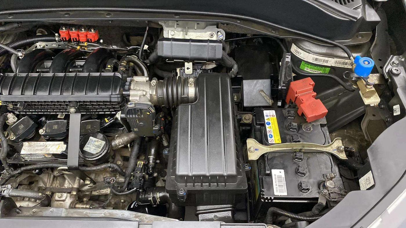 2023 Tata PUNCH ADVENTURE MT, CNG, Manual, 45,744 km, Engine View - Left
