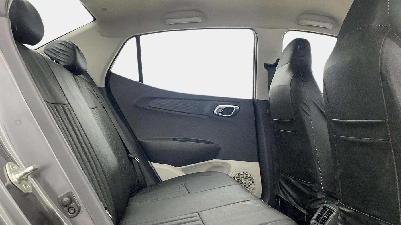 2021 Hyundai AURA SX PLUS 1.2 AMT, Petrol, Automatic, 63,557 km, Right Side Rear Door Cabin