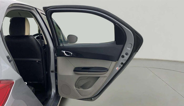 2018 Tata Tiago XZ PETROL, Petrol, Manual, 45,365 km, RHS Rear Door