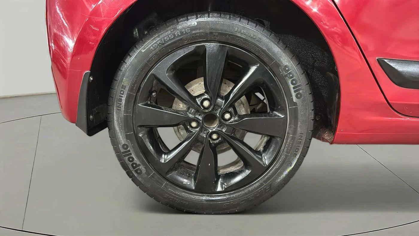 2015 Hyundai Elite i20 ASTA 1.2, Petrol, Manual, 59,627 km, Right Rear Wheel