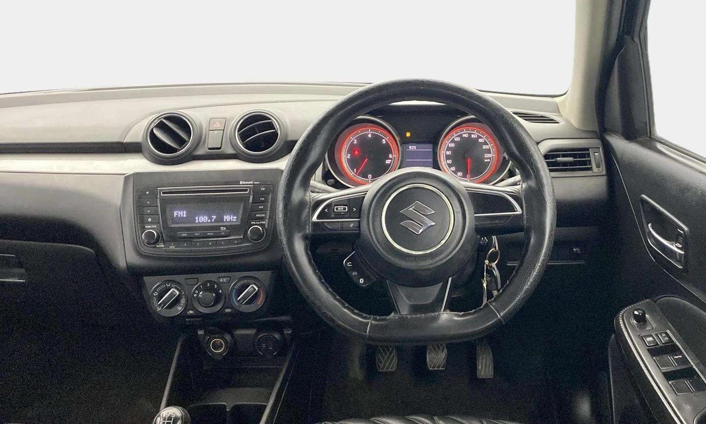 2019 Maruti Swift VDI, Diesel, Manual, 68,090 km, Steering Wheel Close Up