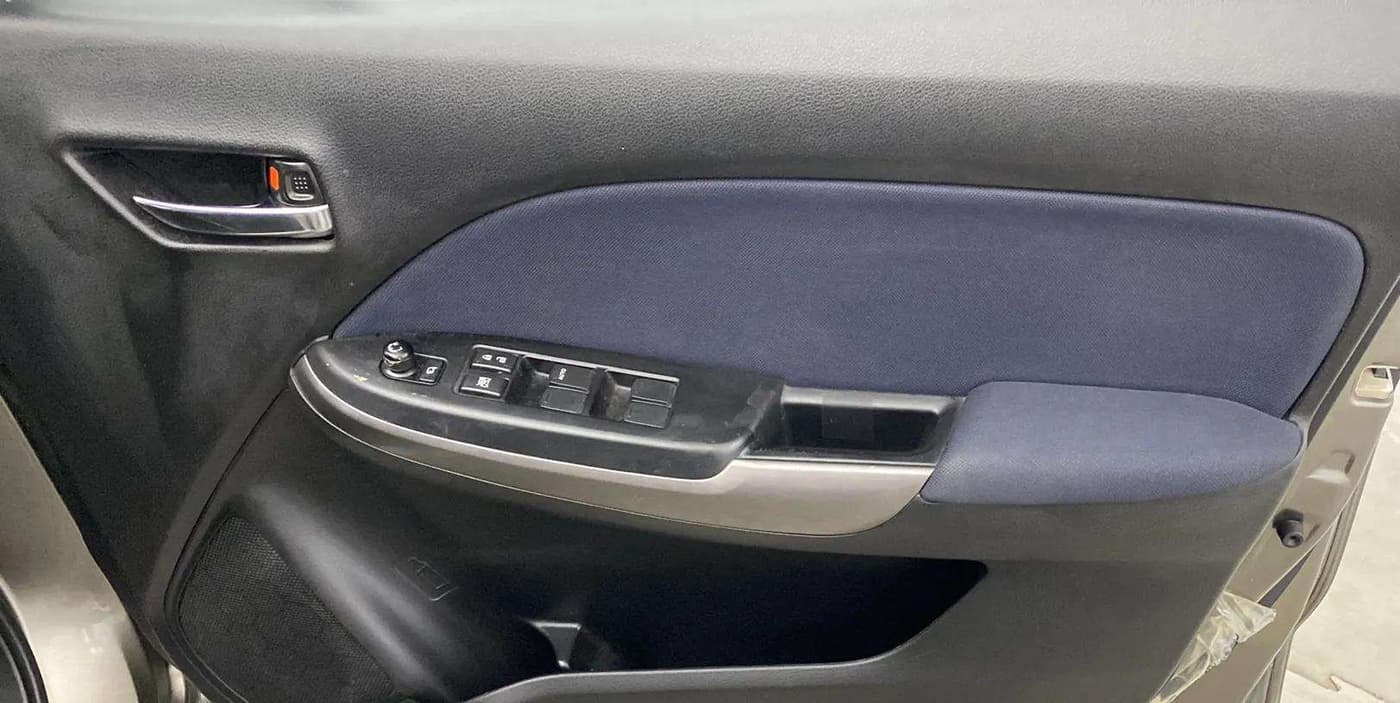 2020 Toyota Glanza G, Petrol, Manual, 20,224 km, Driver Side Door Panels Control