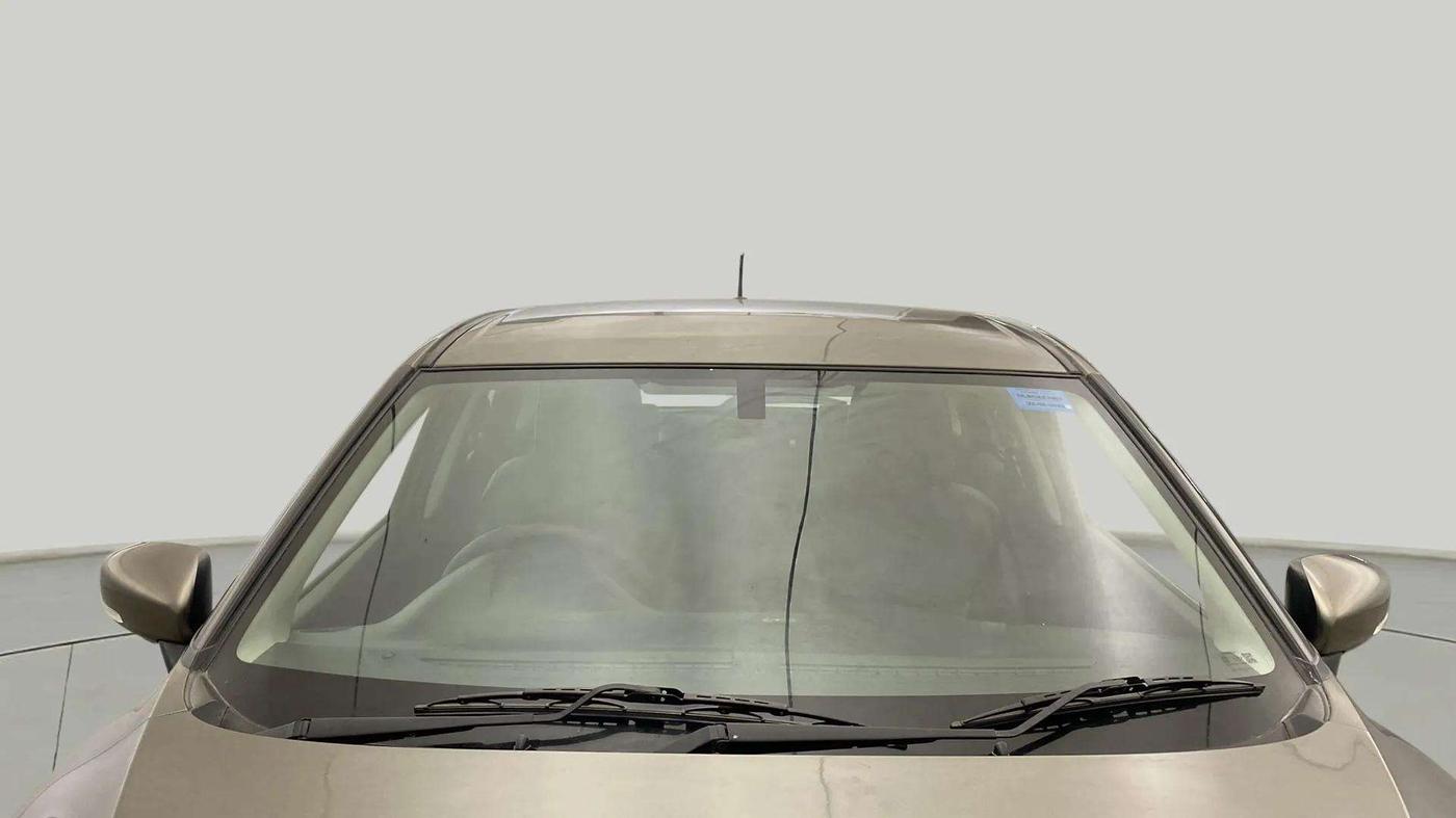 2020 Toyota Glanza G, Petrol, Manual, 20,224 km, Front Windshield