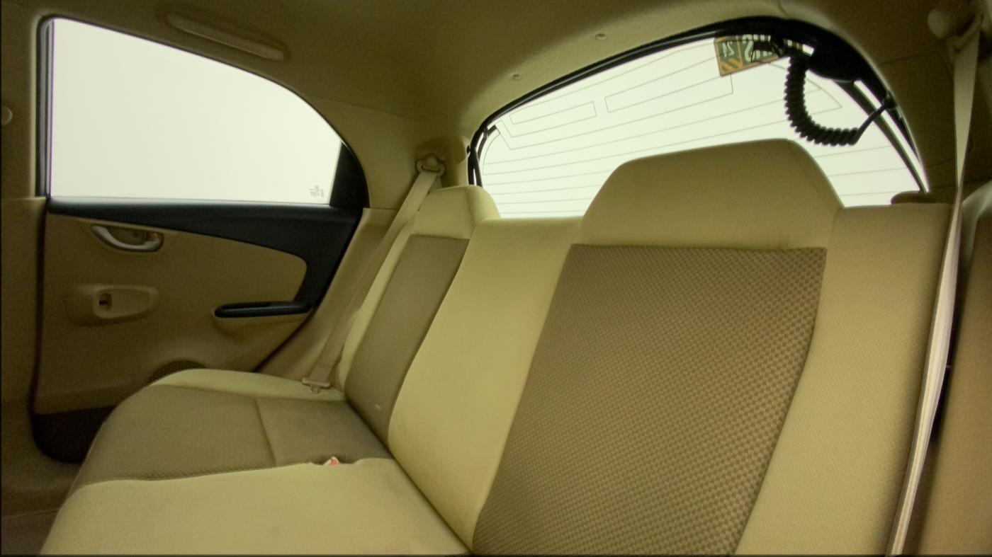 2015 Honda Brio VX AT, Petrol, Automatic, 44,303 km, Right Side Rear Door Cabin
