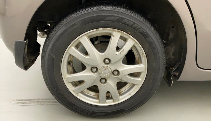 2015 Honda Brio VX AT, Petrol, Automatic, 44,303 km, Right Rear Wheel