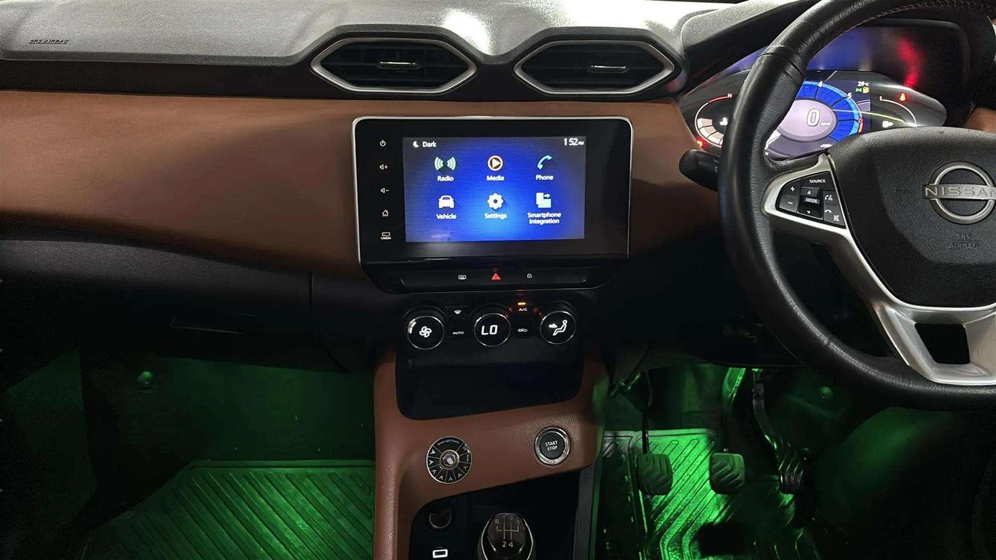 2022 Nissan MAGNITE XV MT, Petrol, Manual, 20,821 km, Air Conditioner