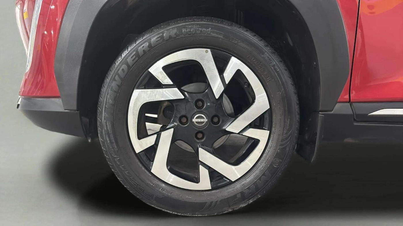 2022 Nissan MAGNITE XV MT, Petrol, Manual, 20,821 km, Left Front Wheel