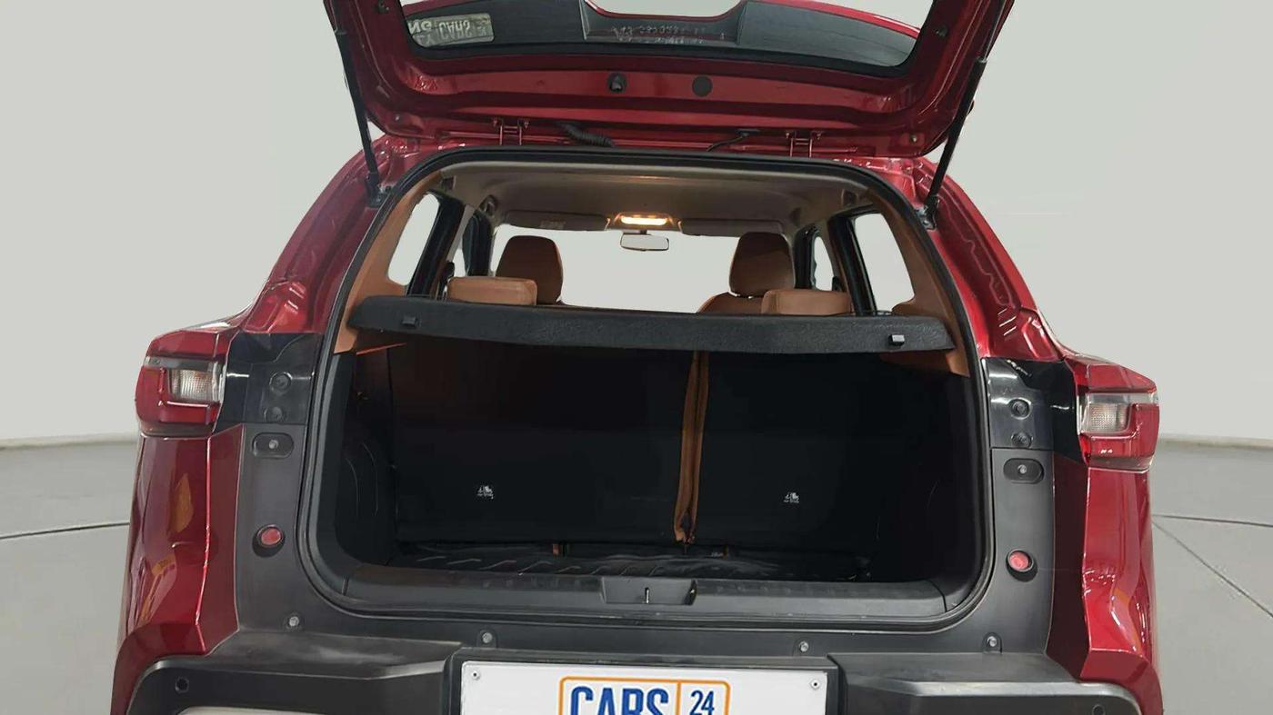 2022 Nissan MAGNITE XV MT, Petrol, Manual, 20,821 km, Boot Inside
