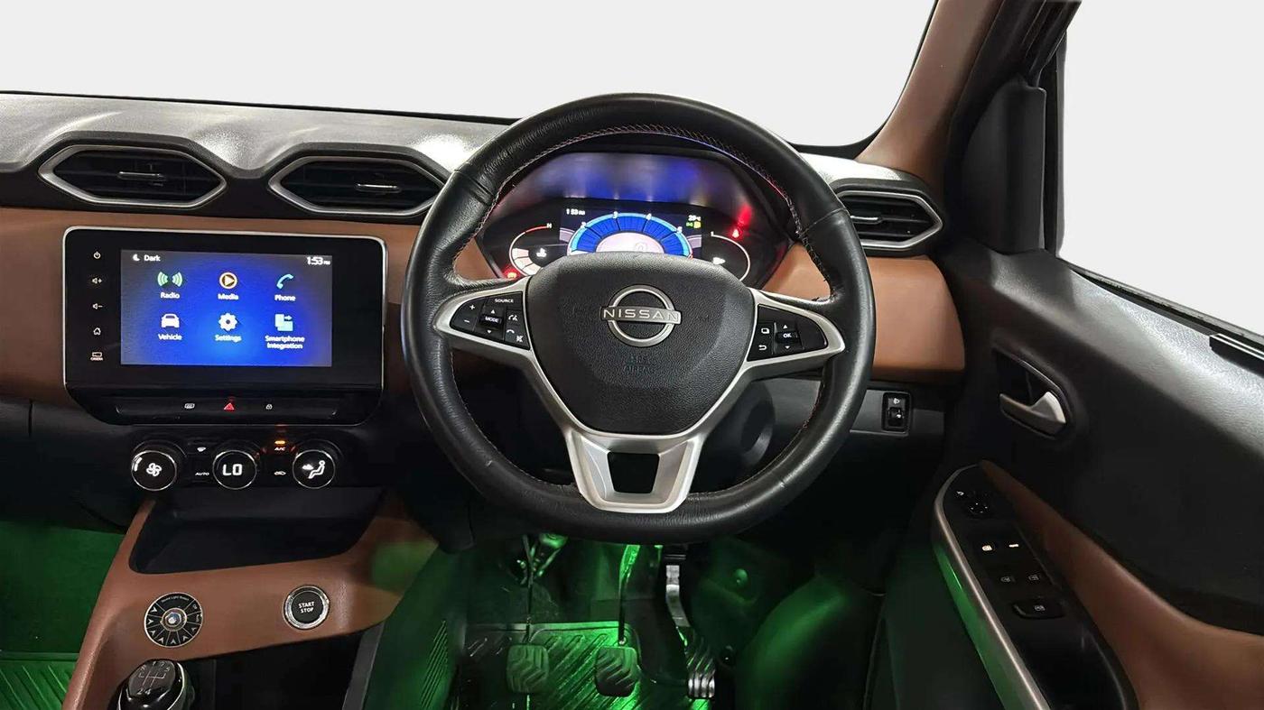 2022 Nissan MAGNITE XV MT, Petrol, Manual, 20,821 km, Steering Wheel Close Up