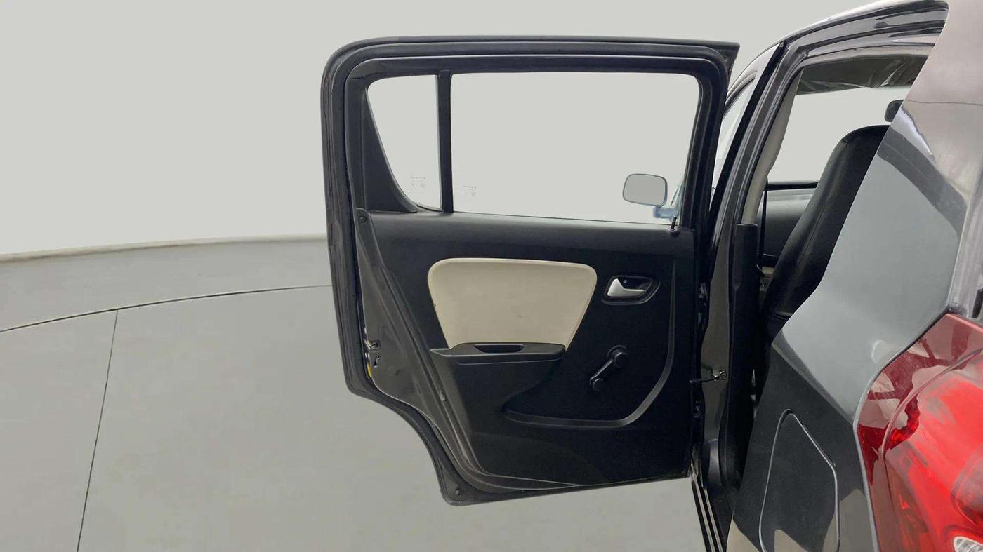 2019 Maruti Alto LXI, Petrol, Manual, 19,960 km, LHS Rear Door