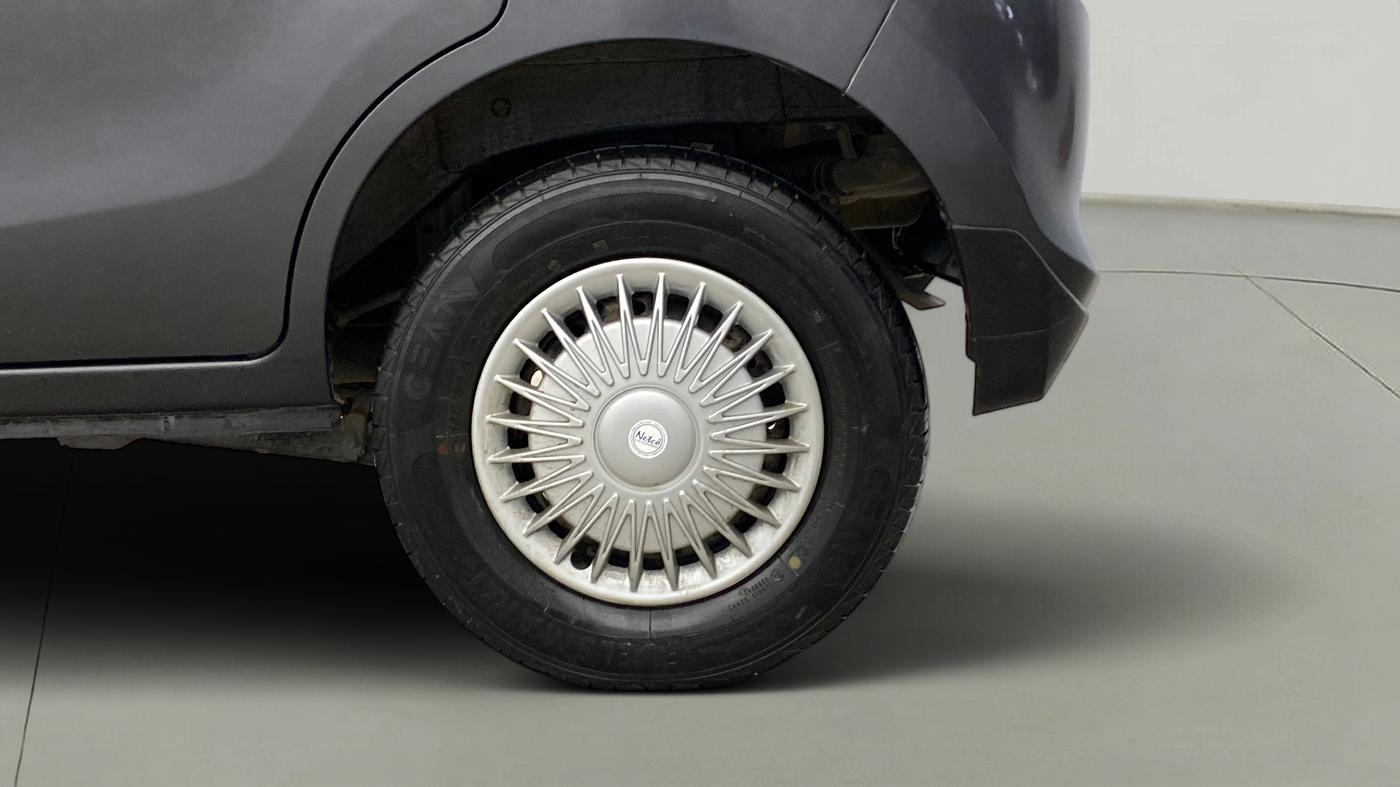 2019 Maruti Alto LXI, Petrol, Manual, 19,960 km, Left Rear Wheel