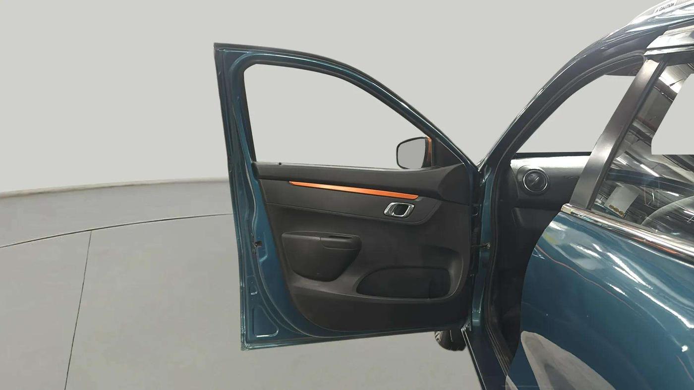2021 Renault Kwid CLIMBER 1.0 (O), Petrol, Manual, 19,442 km, LHS Front Door