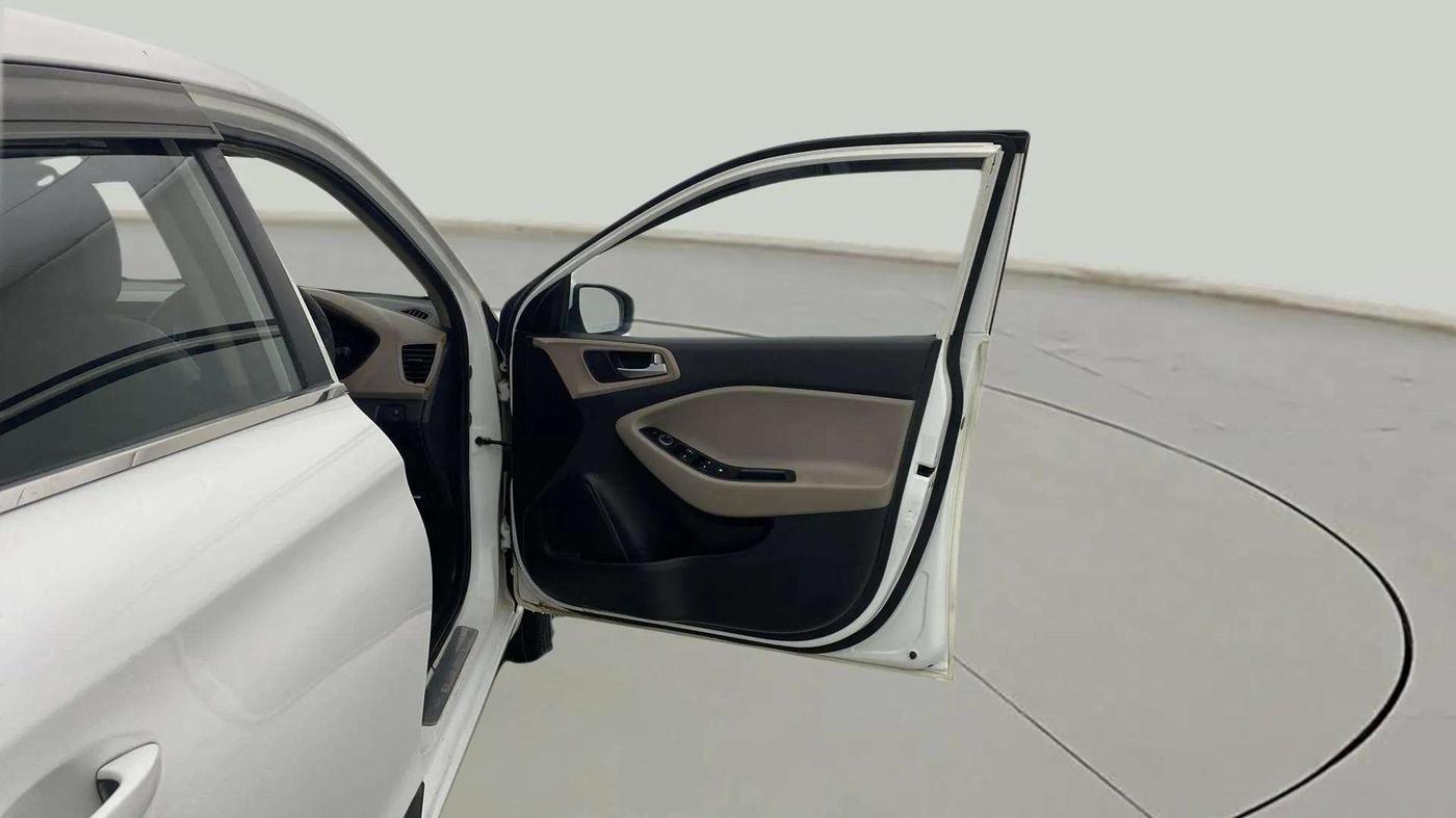 2020 Hyundai Elite i20 SPORTZ PLUS 1.2, Petrol, Manual, 52,239 km, RHS Front Door