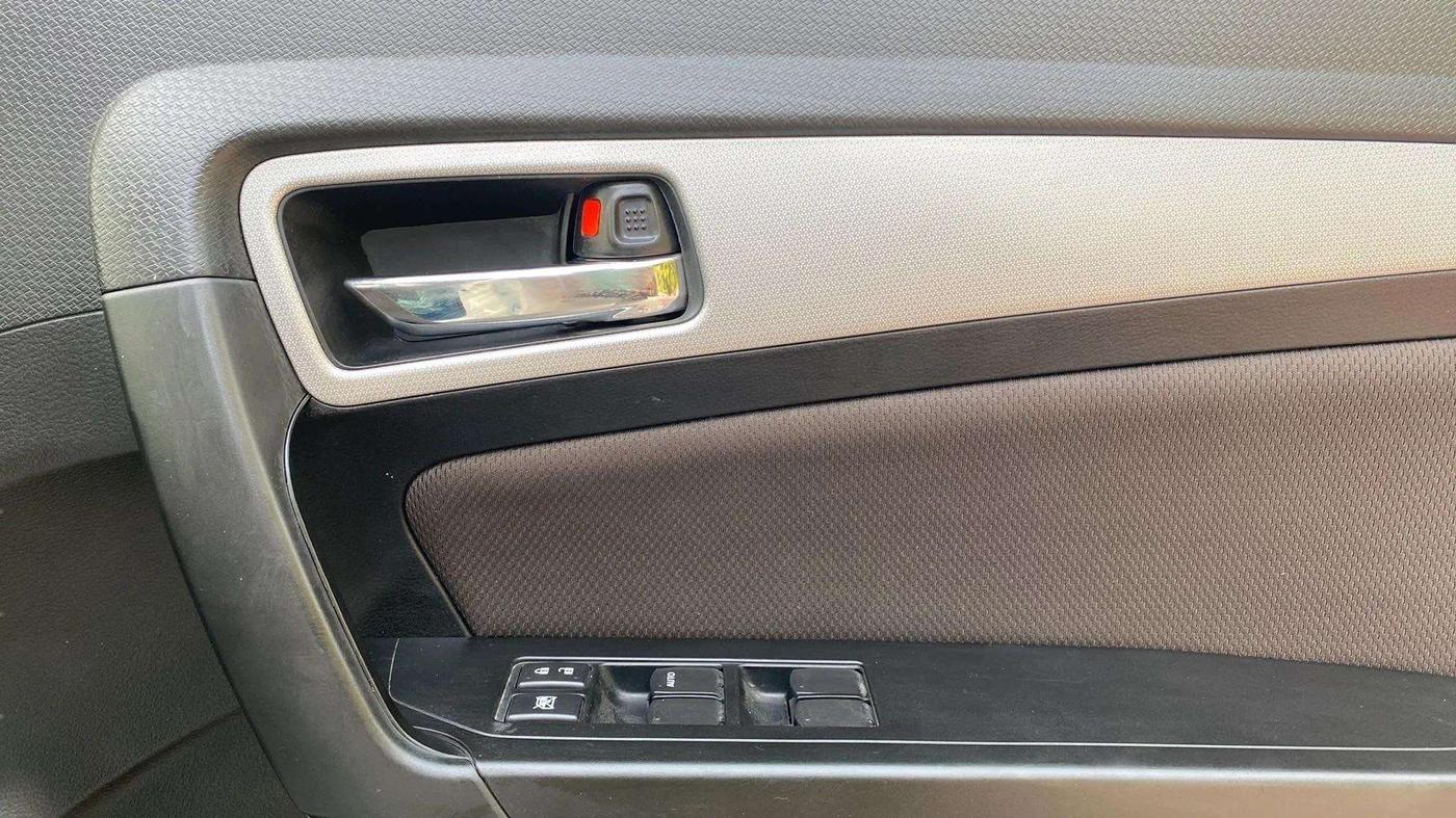2022 Toyota URBAN CRUISER PREMIUM GRADE AT, Petrol, Automatic, 7,969 km, Driver Side Door Panels Control