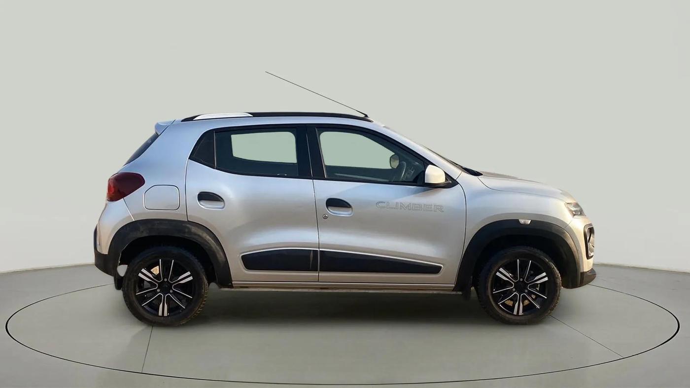 2022 Renault Kwid CLIMBER AMT 1.0, Petrol, Automatic, 33,800 km, Right Side View
