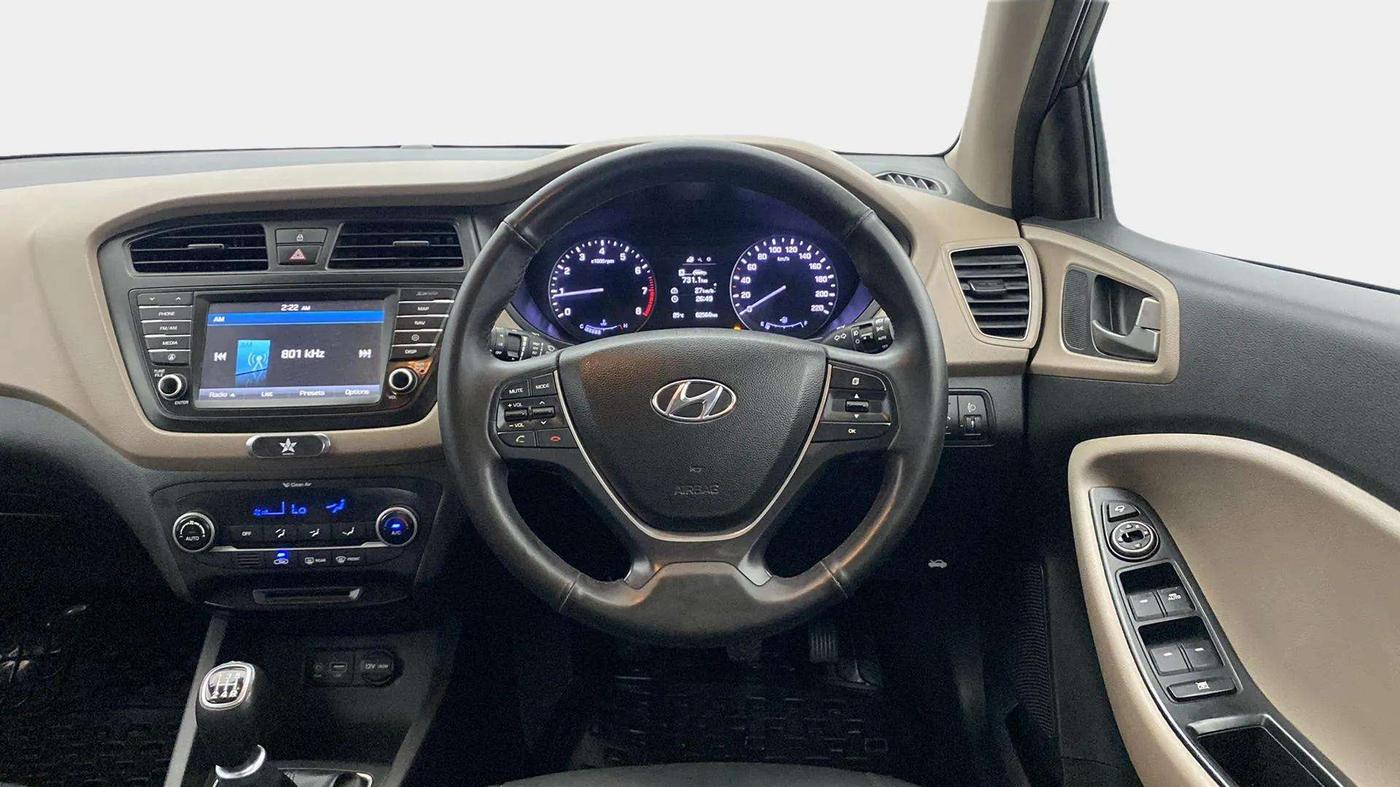 2016 Hyundai Elite i20 ASTA 1.2 (O), Petrol, Manual, 82,629 km, Steering Wheel Close Up