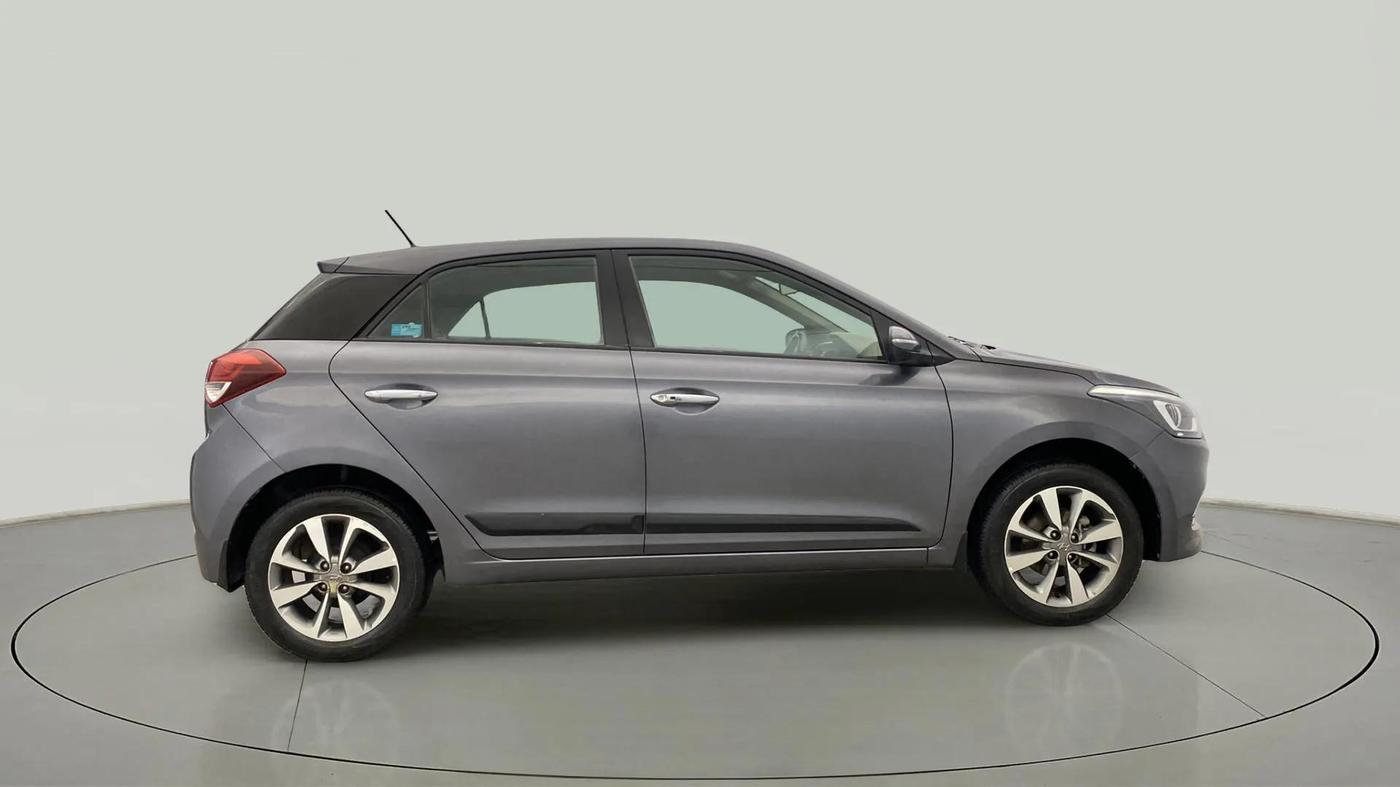 2016 Hyundai Elite i20 ASTA 1.2 (O), Petrol, Manual, 82,629 km, Right Side View
