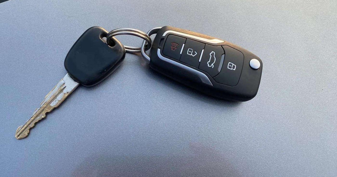 2013 Maruti Wagon R 1.0 LXI, Petrol, Manual, 45,719 km, Key Close Up