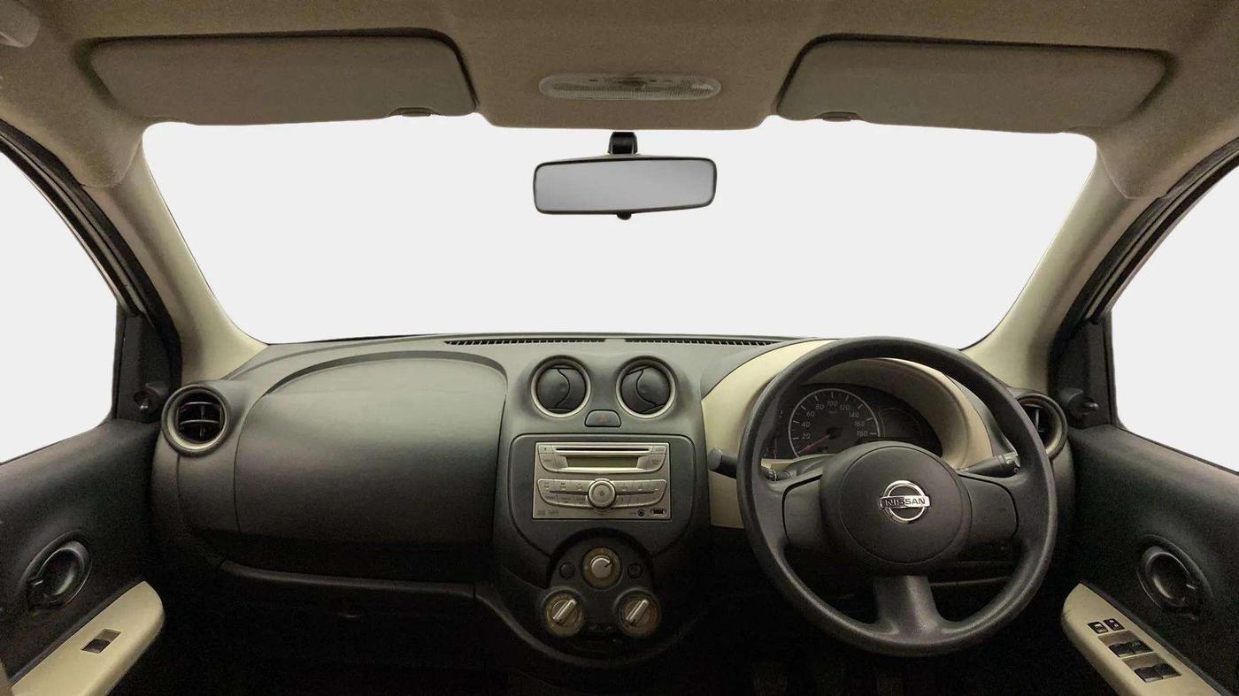 2013 Nissan Micra Active XV, Petrol, Manual, 91,854 km, Dashboard