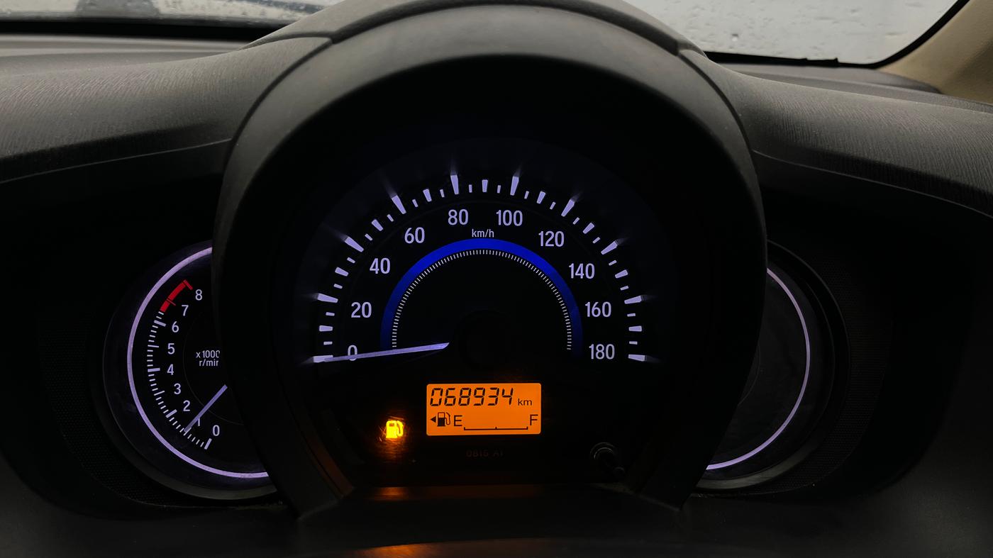 2015 Honda Amaze 1.2L I-VTEC SX, Petrol, Manual, 68,910 km, Odometer Image