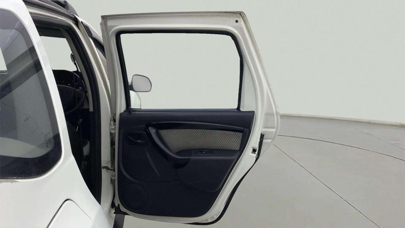 2015 Renault Duster 110 PS RXL DIESEL, Diesel, Manual, 77,008 km, RHS Rear Door