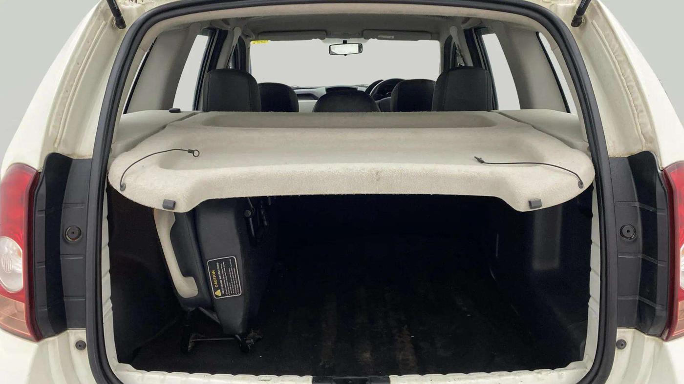 2015 Renault Duster 110 PS RXL DIESEL, Diesel, Manual, 77,008 km, Boot Inside