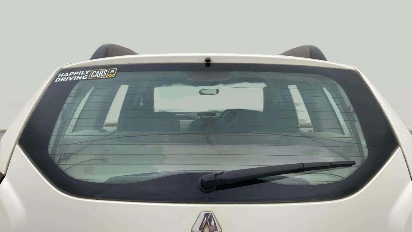 2015 Renault Duster 110 PS RXL DIESEL, Diesel, Manual, 77,008 km, Rear Windshield