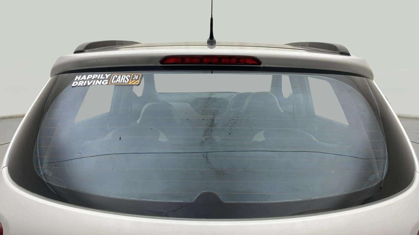 2018 Hyundai Grand i10 SPORTZ AT 1.2 KAPPA VTVT, Petrol, Automatic, 34,854 km, Rear Windshield